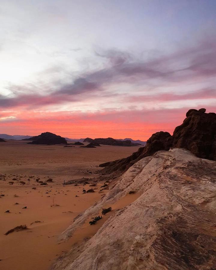 Wadi Rum Quiet Village Camp Luaran gambar