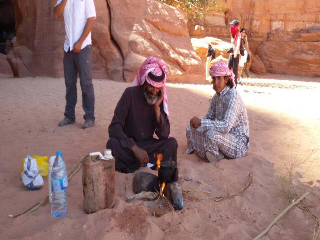 Wadi Rum Quiet Village Camp Luaran gambar