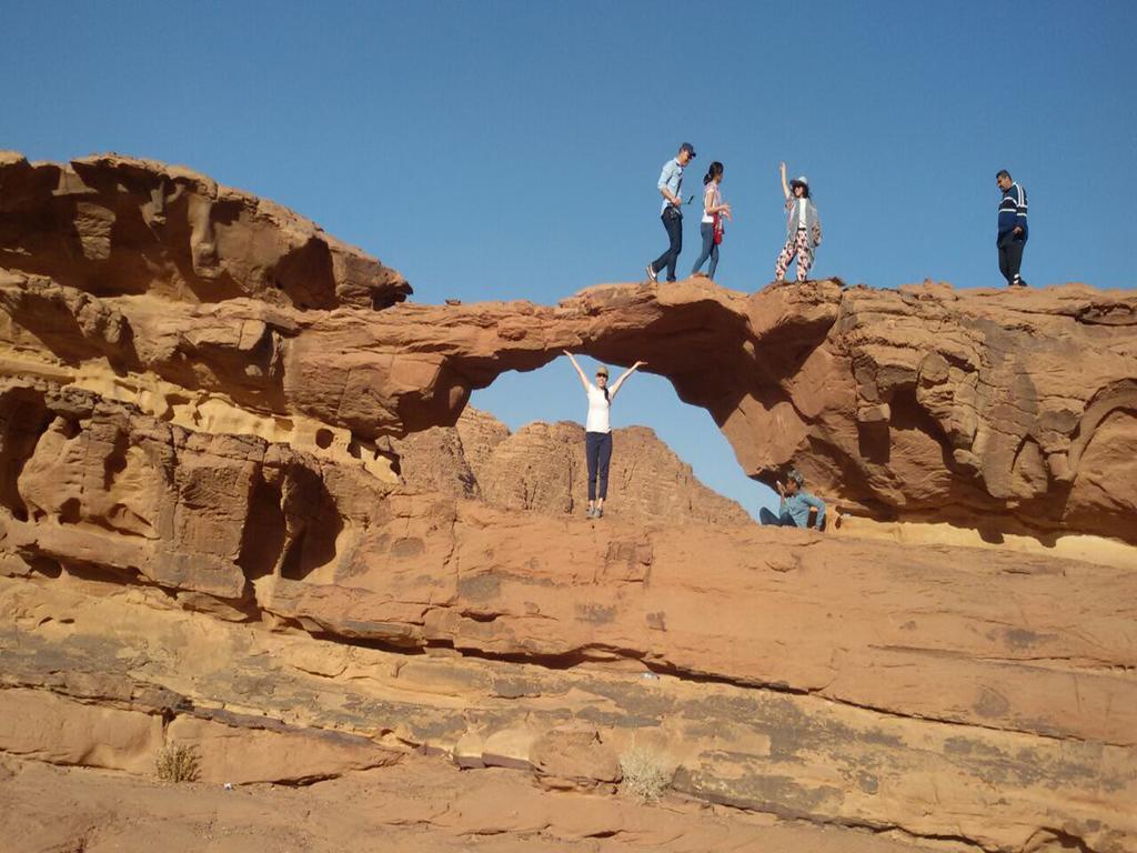 Wadi Rum Quiet Village Camp Luaran gambar