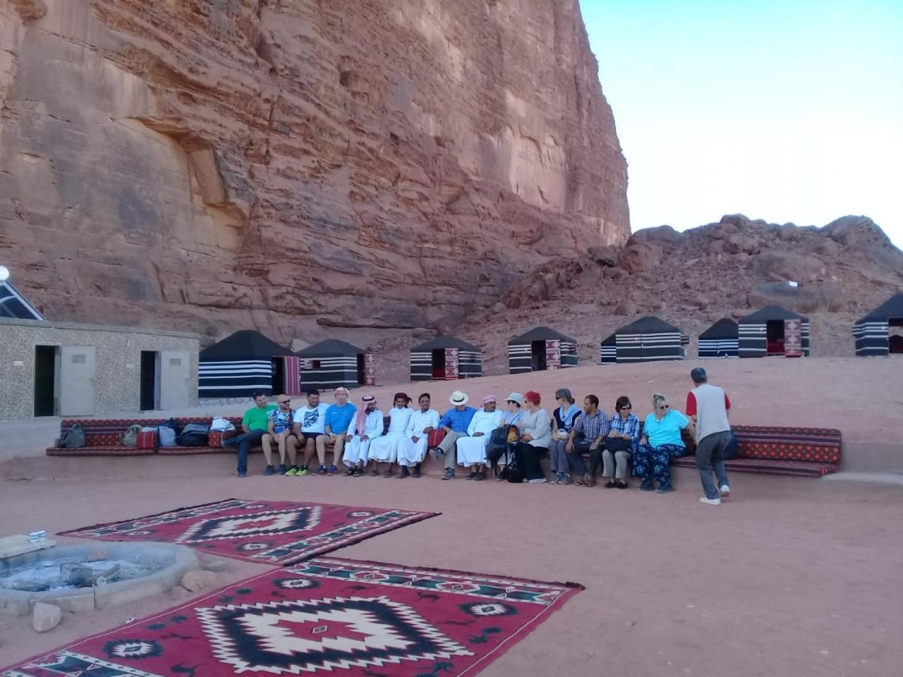 Wadi Rum Quiet Village Camp Luaran gambar